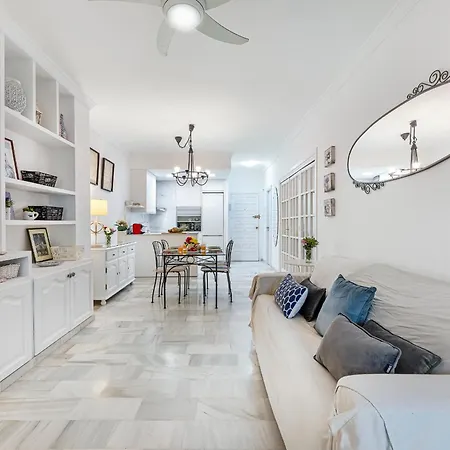 Fancy 2br In Golden Mile Close To The *
