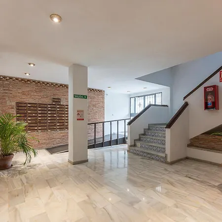 Fancy 2br In Golden Mile Close To The
