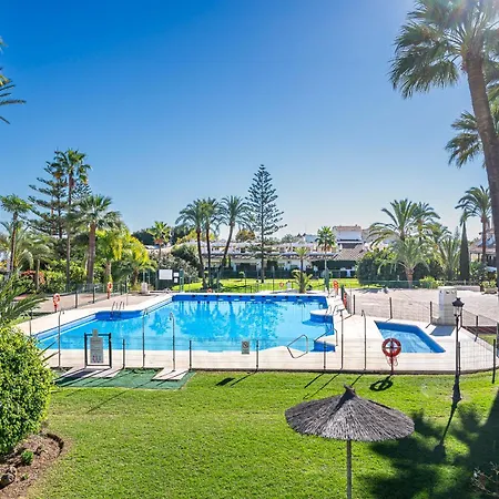شقة Fancy 2br In Golden Mile Close To The *